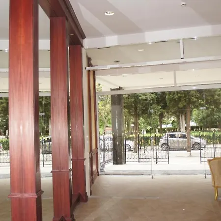 דירה Miramar Front Self Catering No Swim Pool Access סאני ביץ'