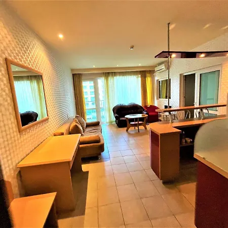 Apartment Miramar Front Self Catering *