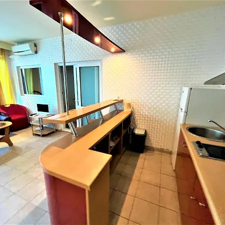 Miramar Front Self Catering * Sunny Beach