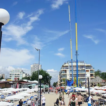 Miramar Front Self Catering No Swim Pool Access * Sunny Beach