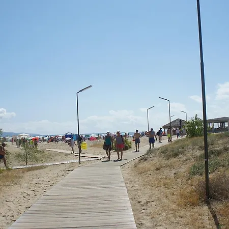 Apartament Miramar Front Self Catering No Swim Pool Access *