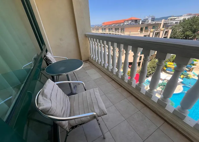 Miramar Front Self Catering No Swim Pool Access * Napospart