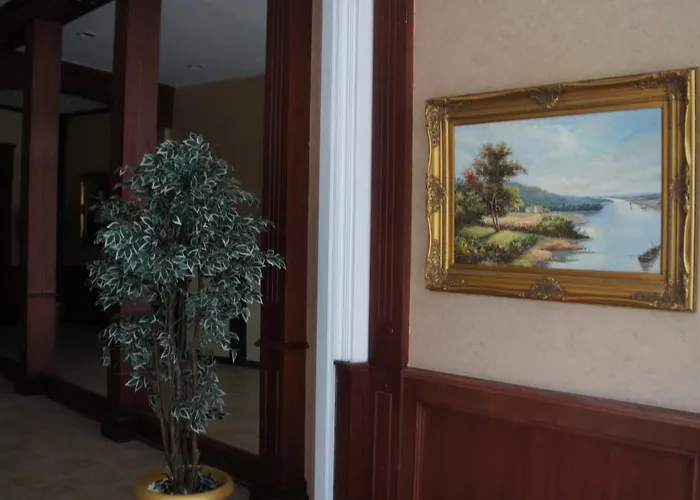 Apartman Miramar Front Self Catering No Swim Pool Access