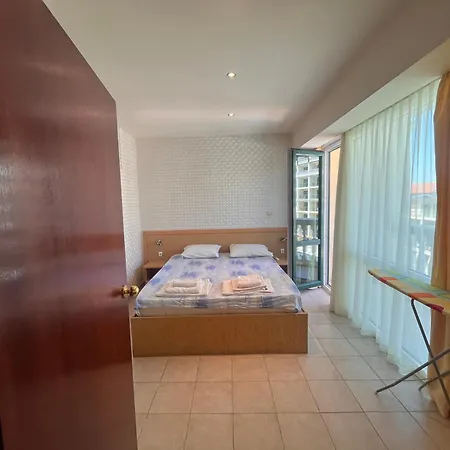 Miramar Front Self Catering Sunny Beach